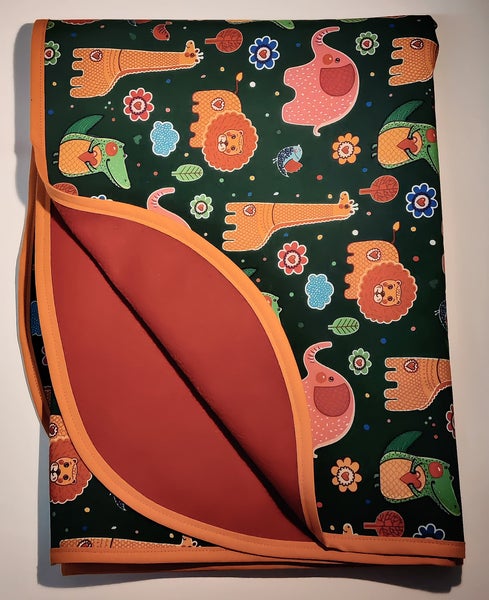 Care2play Hoitoalusta softshell